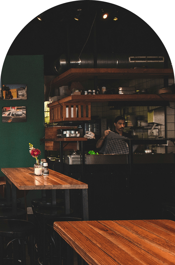 Café Regina header image (center)